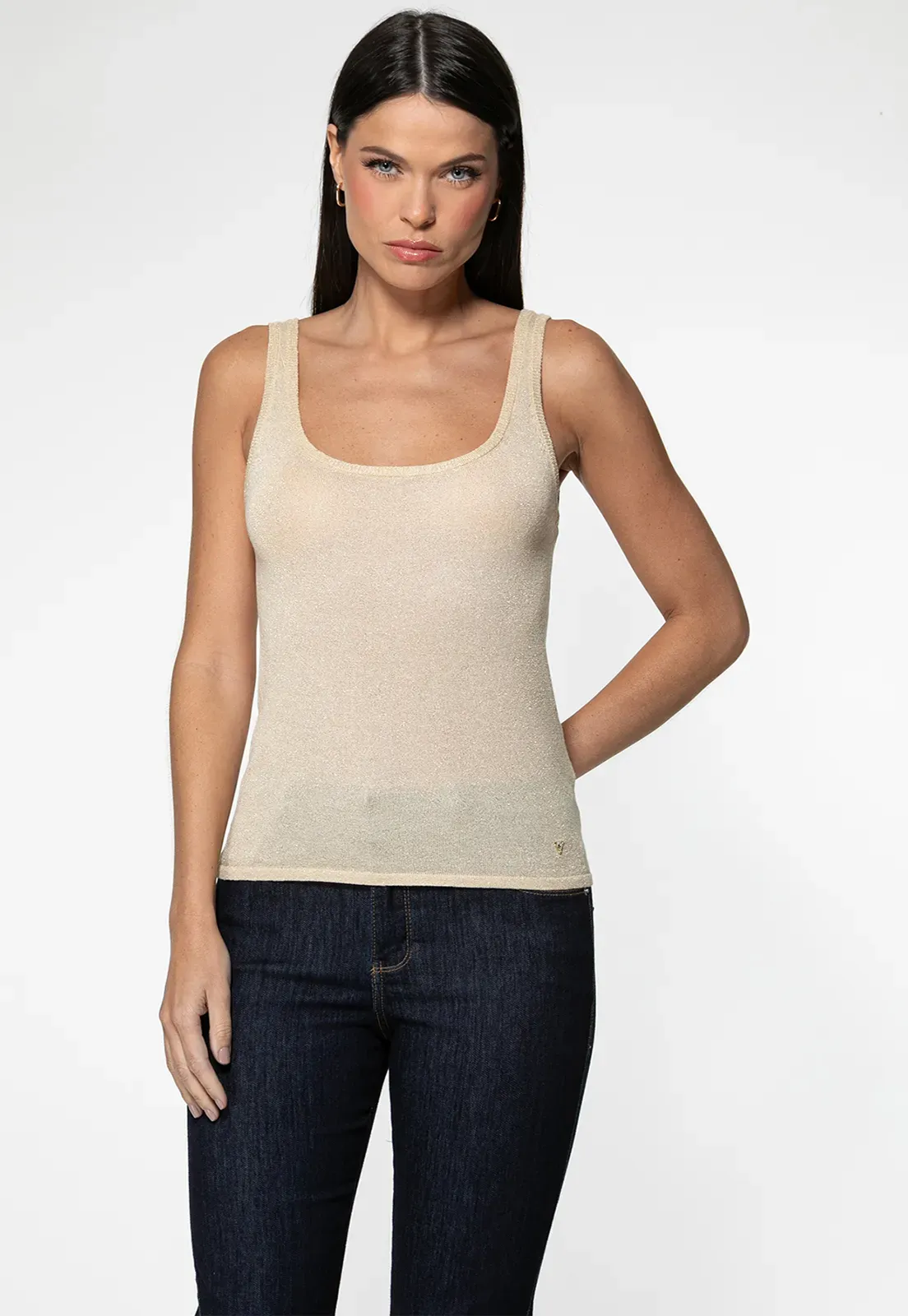 Regata Tricot Lurex Eco Feminina Dourado com Costas Cavadas